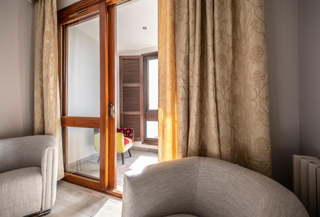 Appartement Front De Mer Hyper Centre 阿雅克肖 外观 照片